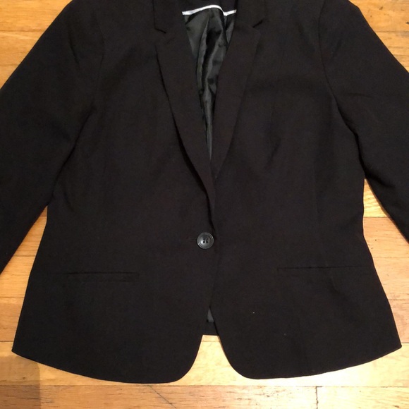 Worthington Women’s Single Button Blazer in Black, size Large - Picture 5 of 10